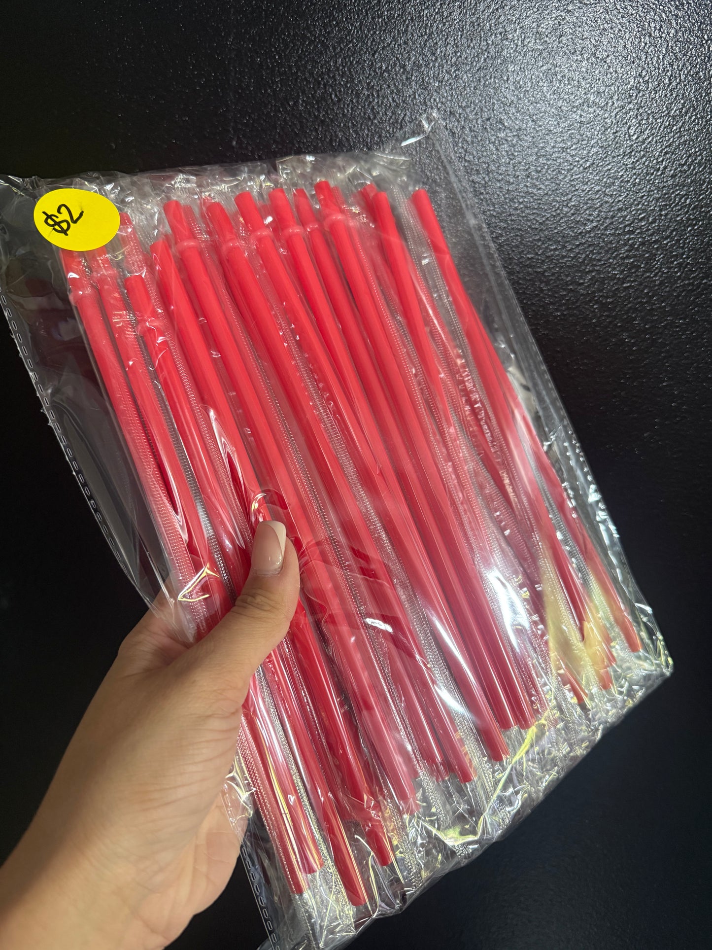Red Straw Bundle Pack.